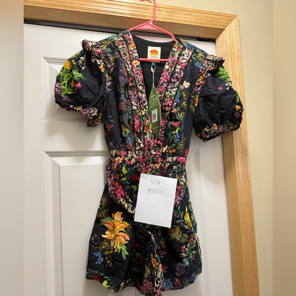 NWT Farm Rio Delicate Forest Floral  Scarves Black Romper - Size Large 🌺 🌸